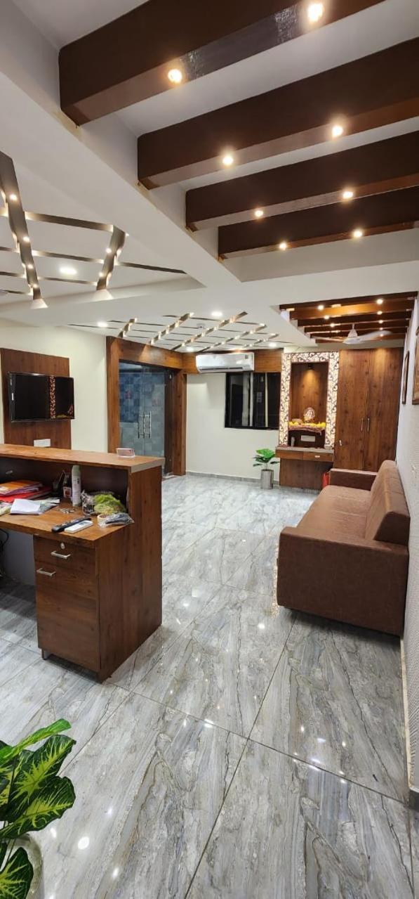 אחמדאבאד Hotel Sun Shine מראה חיצוני תמונה